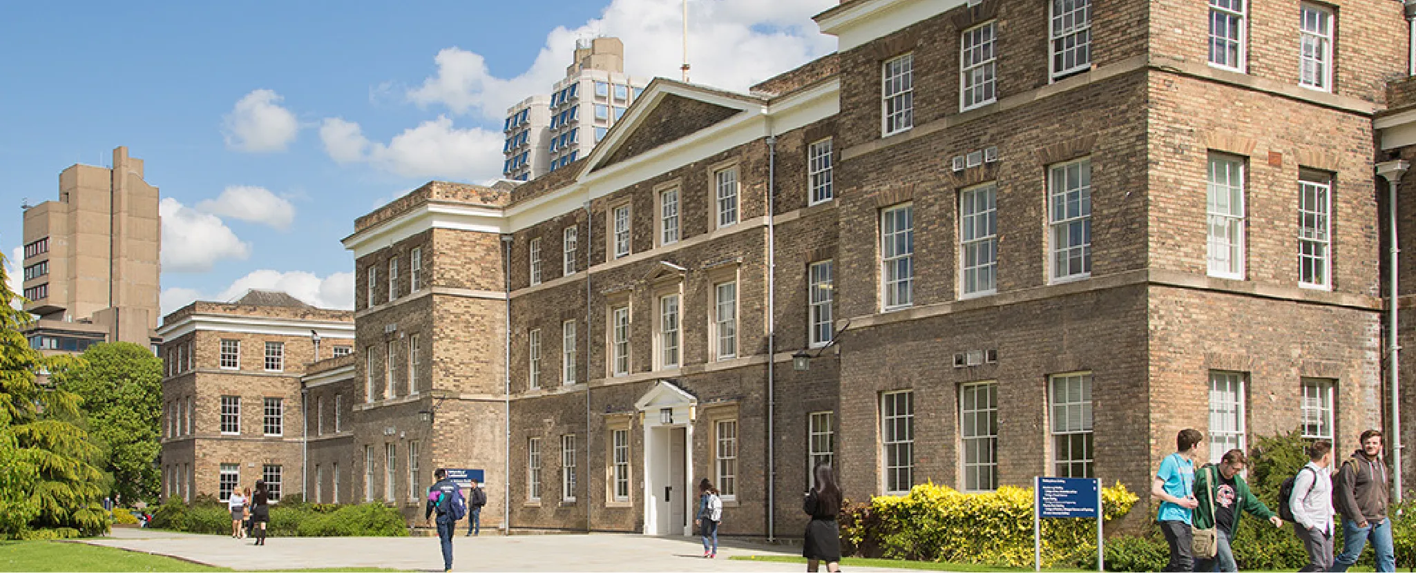 Image of University of Leicester building for open days