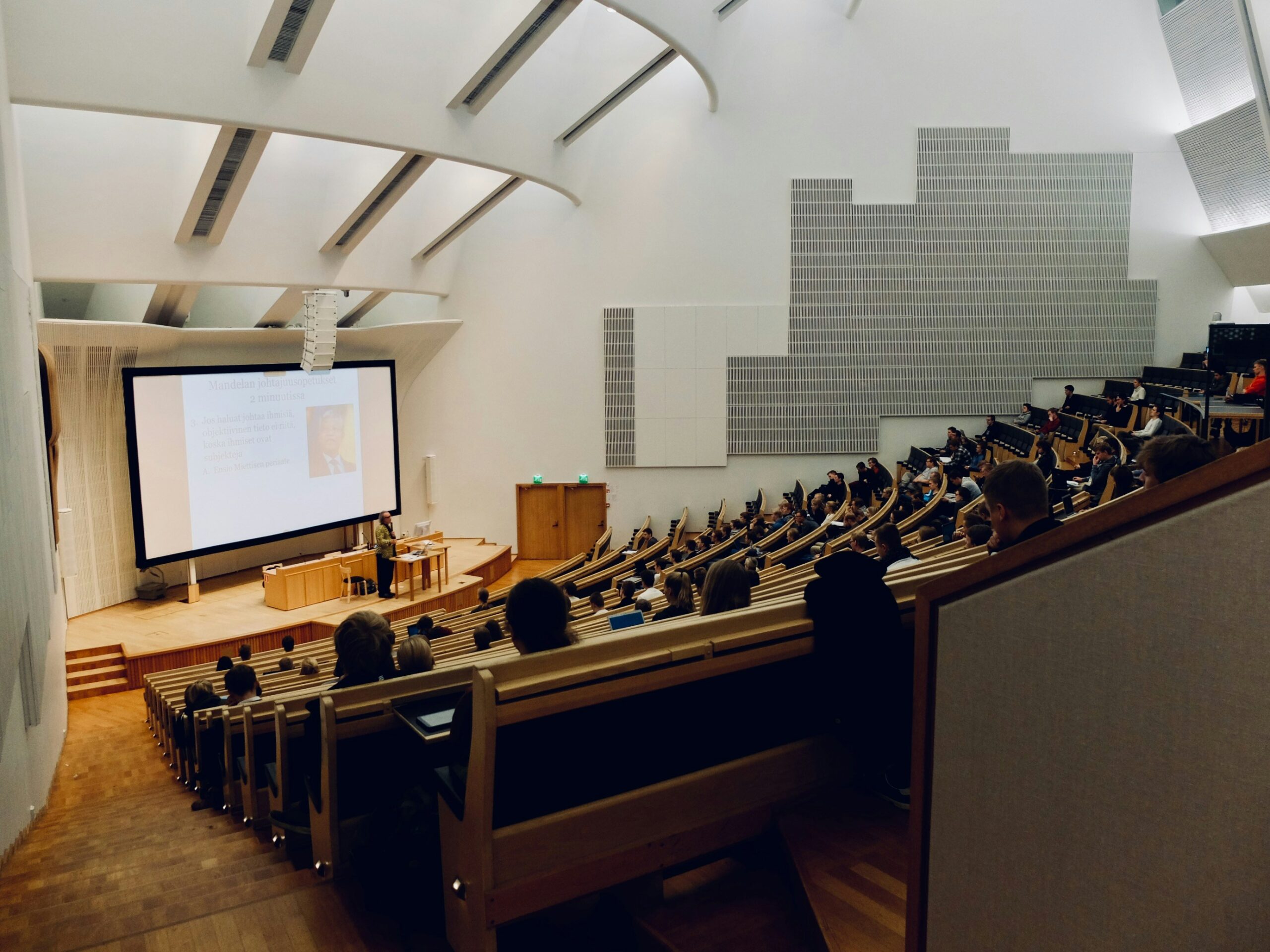 Example of university open days welcome talks